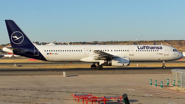 D-AISJ:Airbus A321:Lufthansa